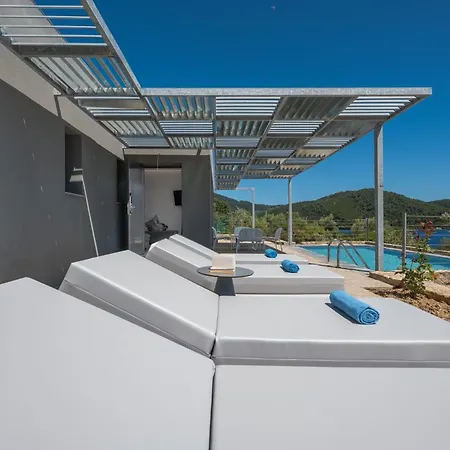 Adrina Grand Panormos (Skopelos)