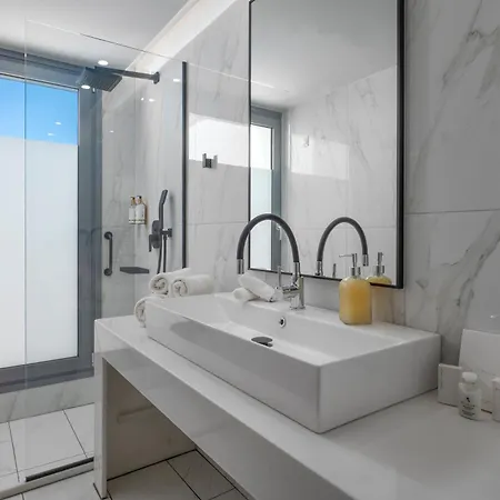 Adrina Grand 5* Panormos (Skopelos)