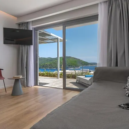 Ξενοδοχείο Adrina Grand Panormos (Skopelos)